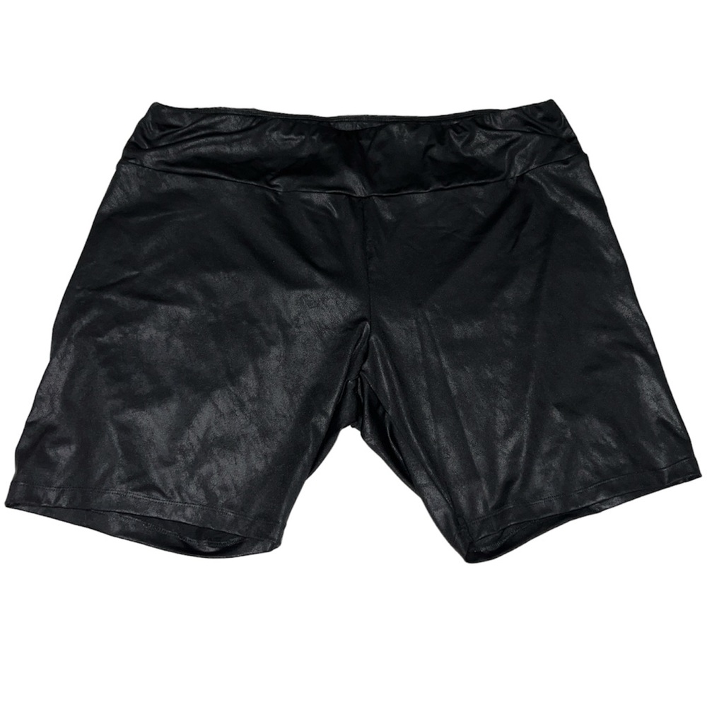 NWOT Ava & Viv PLUS Size Faux Leather Biker Shorts